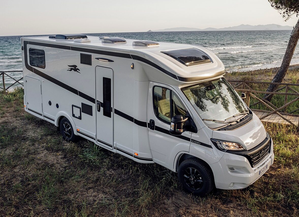 M1002973_DF_RGB-Square-e1709291189349